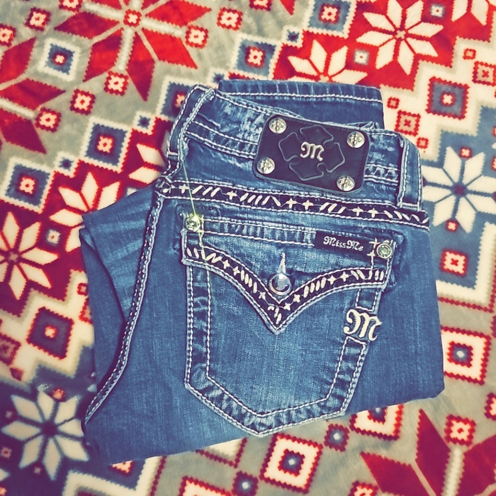 Miss Me Jean's Size 26